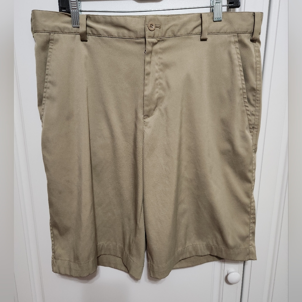 Golf shorts